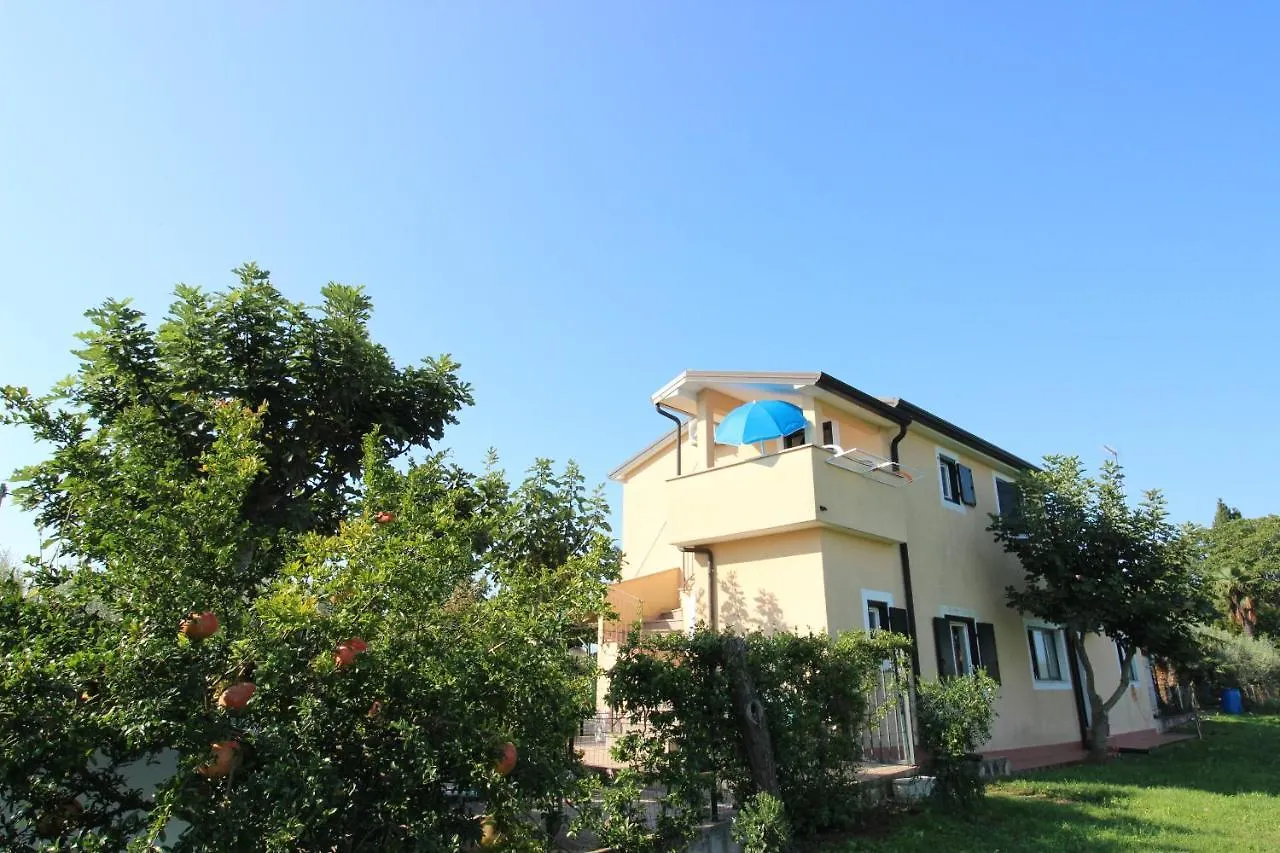 Alma A2 Apartment Novigrad
