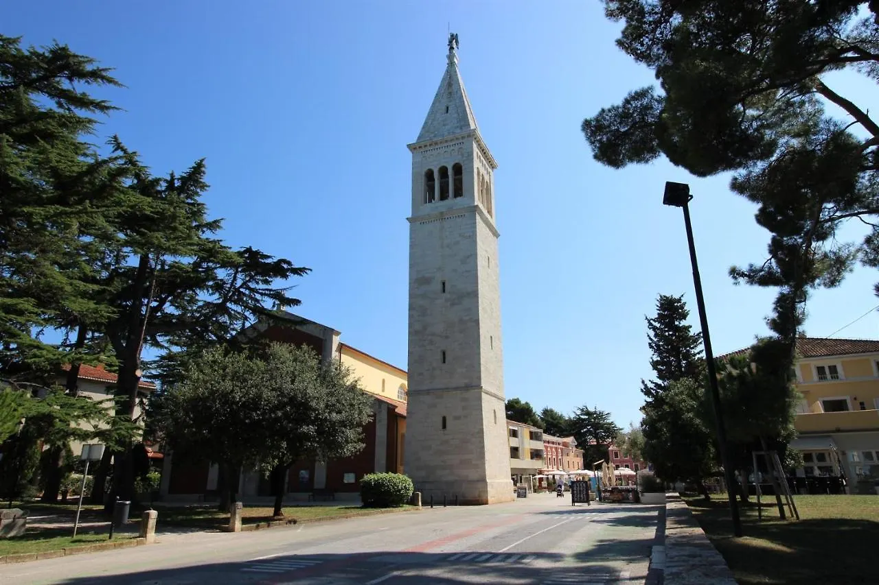 Alma A2 Apartment Novigrad  Croatia