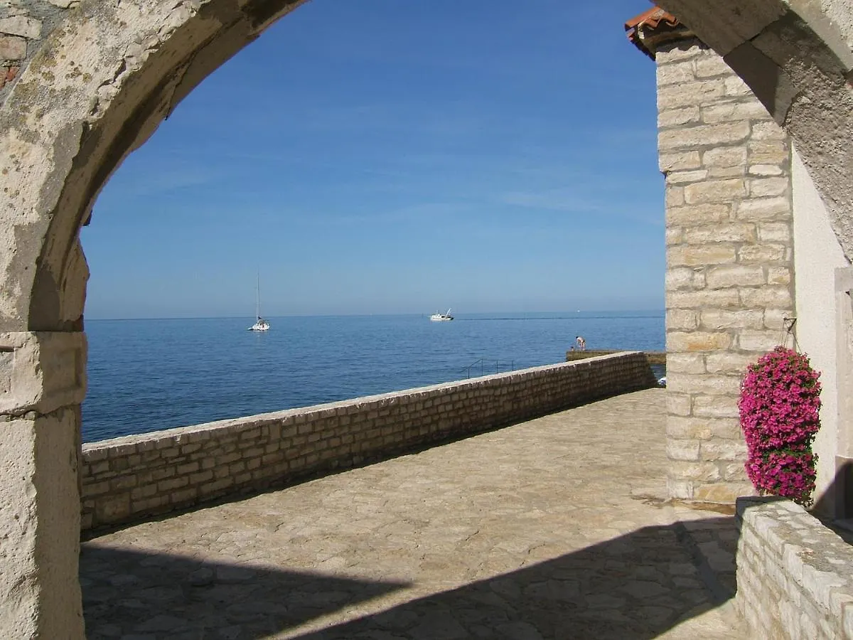 Alma A2 Apartment Novigrad