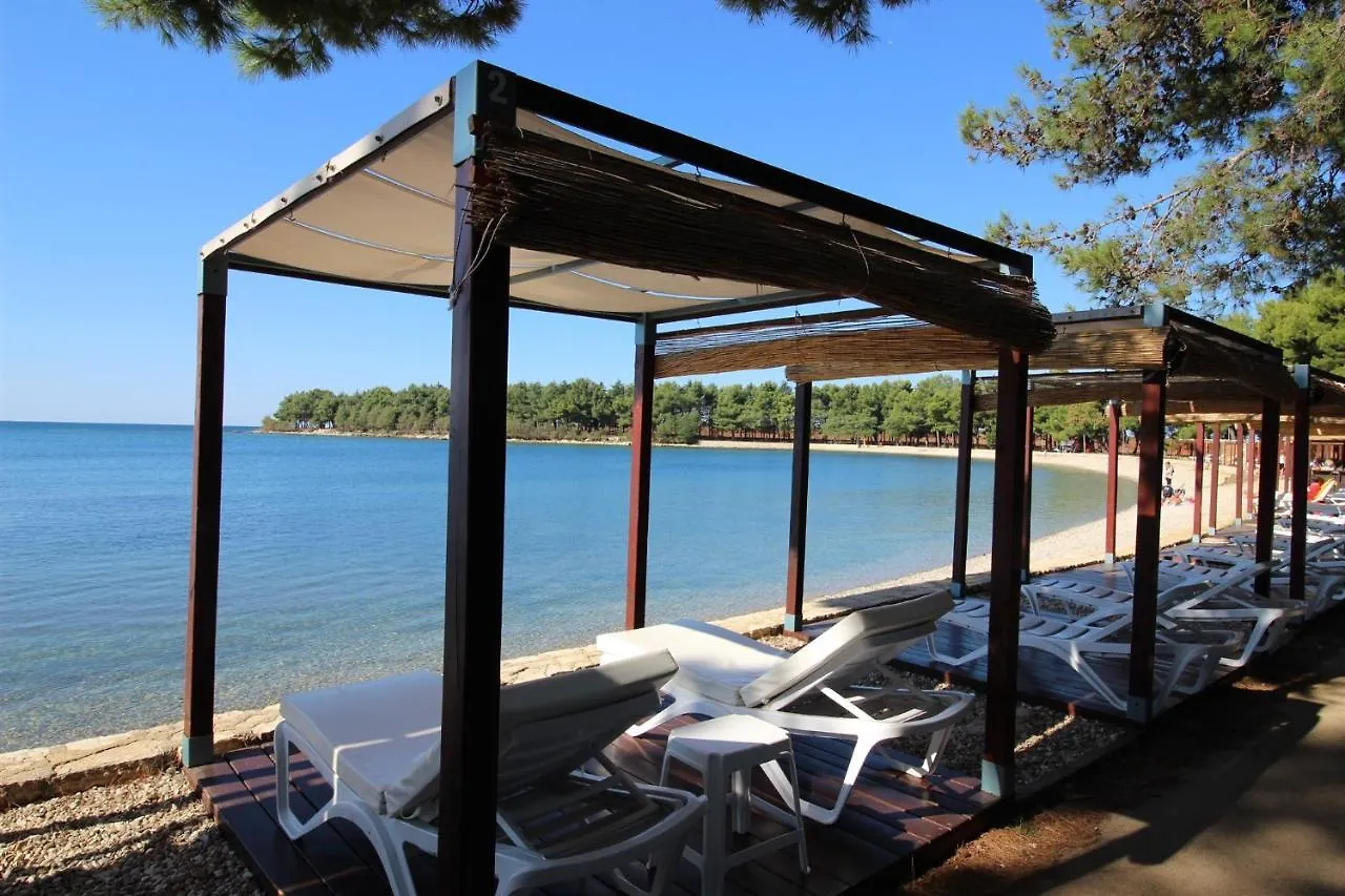 Alma A2 Apartment Novigrad  Croatia